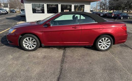 2013 Chrysler 200