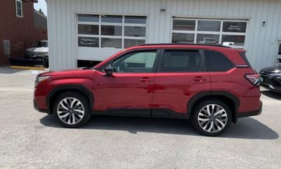 2025 Subaru Forester Touring