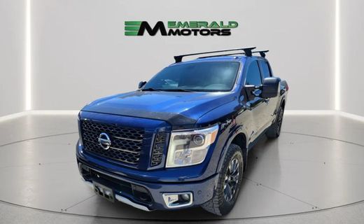 2018 Nissan Titan SV