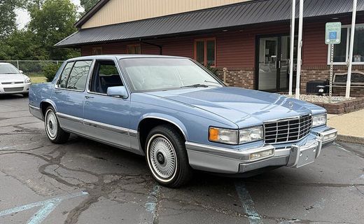 1993 Cadillac Deville Base