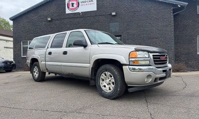 2005 GMC Sierra SLT