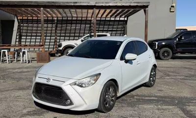 2020 Toyota Yaris LE