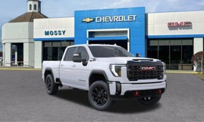 2026 GMC Sierra HD SLT