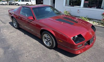 1986 Chevrolet Camaro Sport