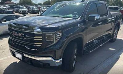 2022 GMC Sierra SLT