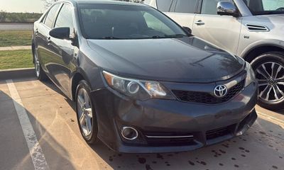 2012 Toyota Camry SE