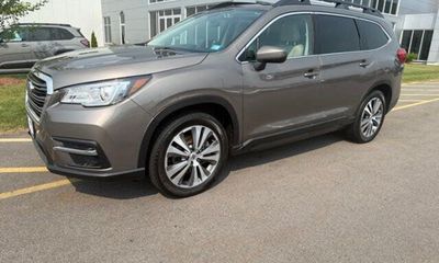 2021 Subaru Ascent Premium 8 ES