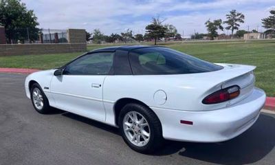2002 Chevrolet Camaro Z28