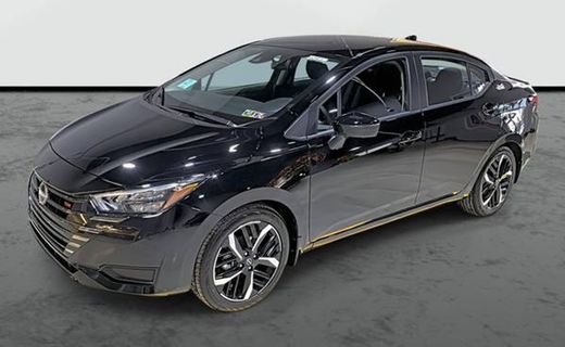 2025 Nissan Versa SR