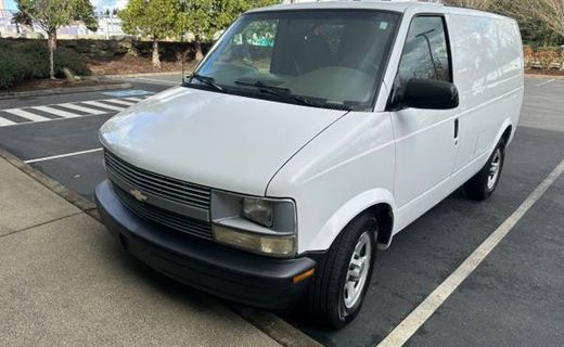 2004 Chevrolet Astro VAN Base