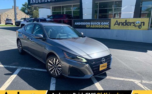 2023 Nissan Altima SV