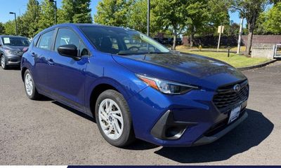 2024 Subaru Impreza Base