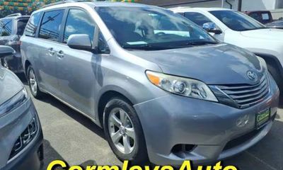 2017 Toyota Sienna LE Mobility