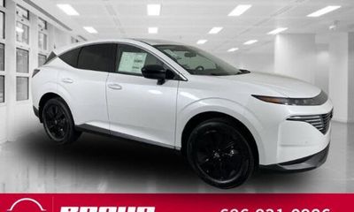 2025 Nissan Murano SV