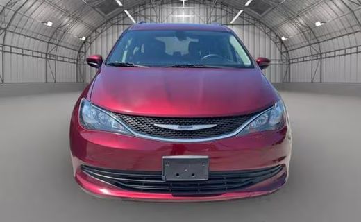 2020 Chrysler Voyager LXI
