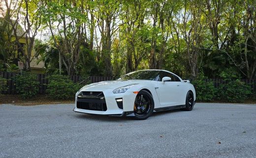 2021 Nissan GT-R Premium