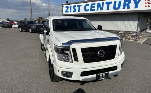 2018 Nissan Titan