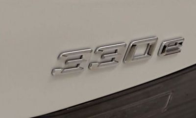2022 BMW 330e