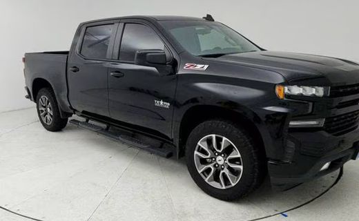 2021 Chevrolet Silverado RST