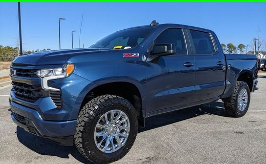 2023 Chevrolet Silverado RST