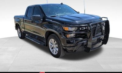2024 Chevrolet Silverado Custom