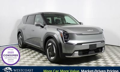 2024 Kia EV9 Light