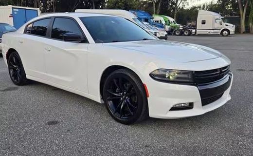 2017 Dodge Charger SXT