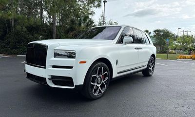 2023 Rolls-Royce Cullinan Black Badge