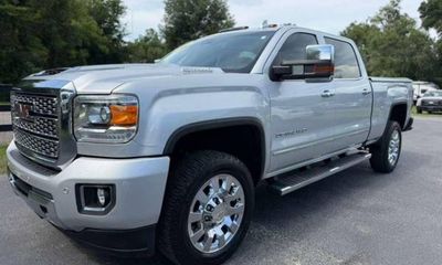 2019 GMC Sierra HD Denali