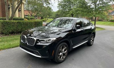 2022 BMW X4 XDRIVE30I