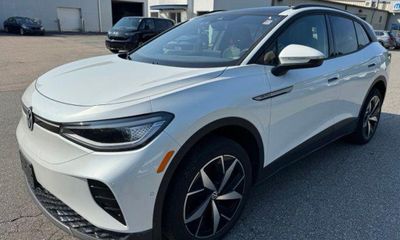 2023 Volkswagen ID 4 Pro S