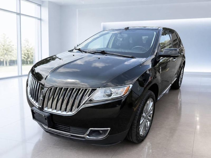 2012 Lincoln MKX — a typically priced live listing