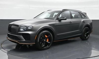 2025 Bentley Bentayga V8