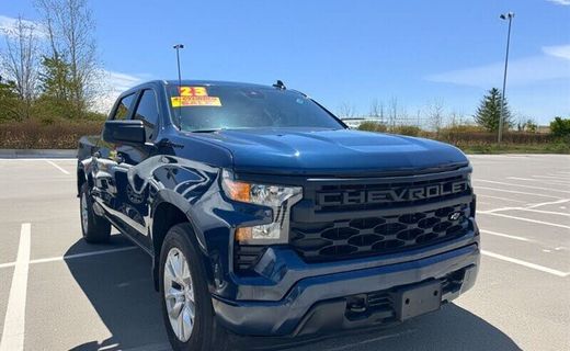 2023 Chevrolet Silverado Custom