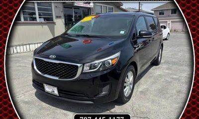 2017 Kia Sedona L