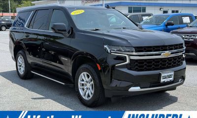 2023 Chevrolet Tahoe LS
