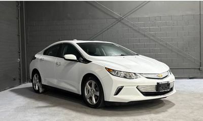 2017 Chevrolet Volt LT