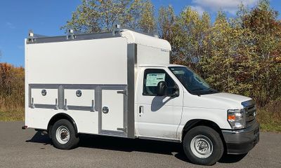 2026 Ford E-350 Base