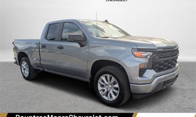 2026 Chevrolet Silverado Custom