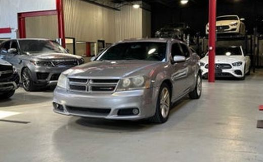 2013 Dodge Avenger SE