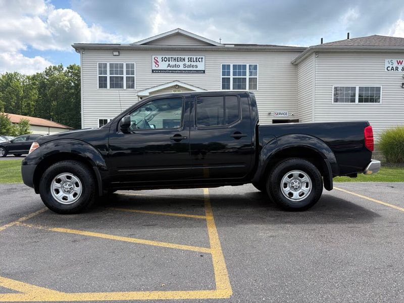 2012 Nissan Frontier — a typically priced live listing