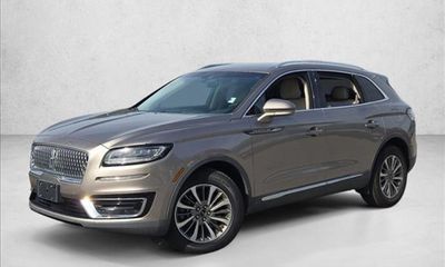 2019 Lincoln Nautilus Select