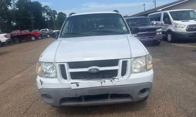 2005 Ford Explorer Sport Trac XLT