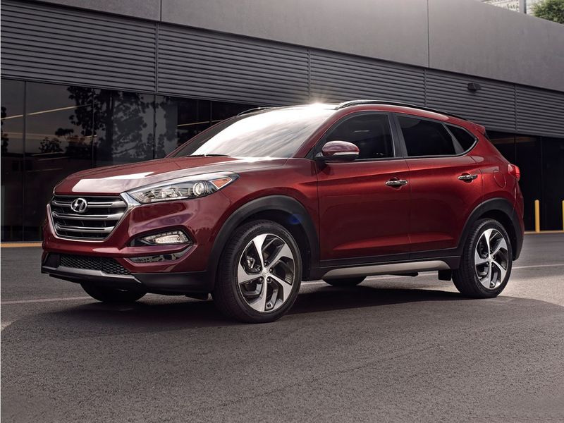 2017 Hyundai Tucson — a typically priced live listing