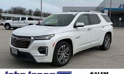 2023 Chevrolet Traverse LS