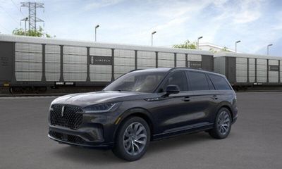 2026 Lincoln Aviator Base