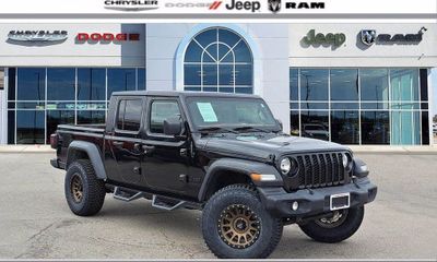 2021 Jeep Gladiator Sport