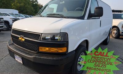 2025 Chevrolet Express 2500