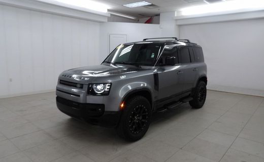 2022 Land Rover Defender 110 SE