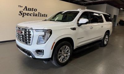 2025 GMC Yukon XL Denali